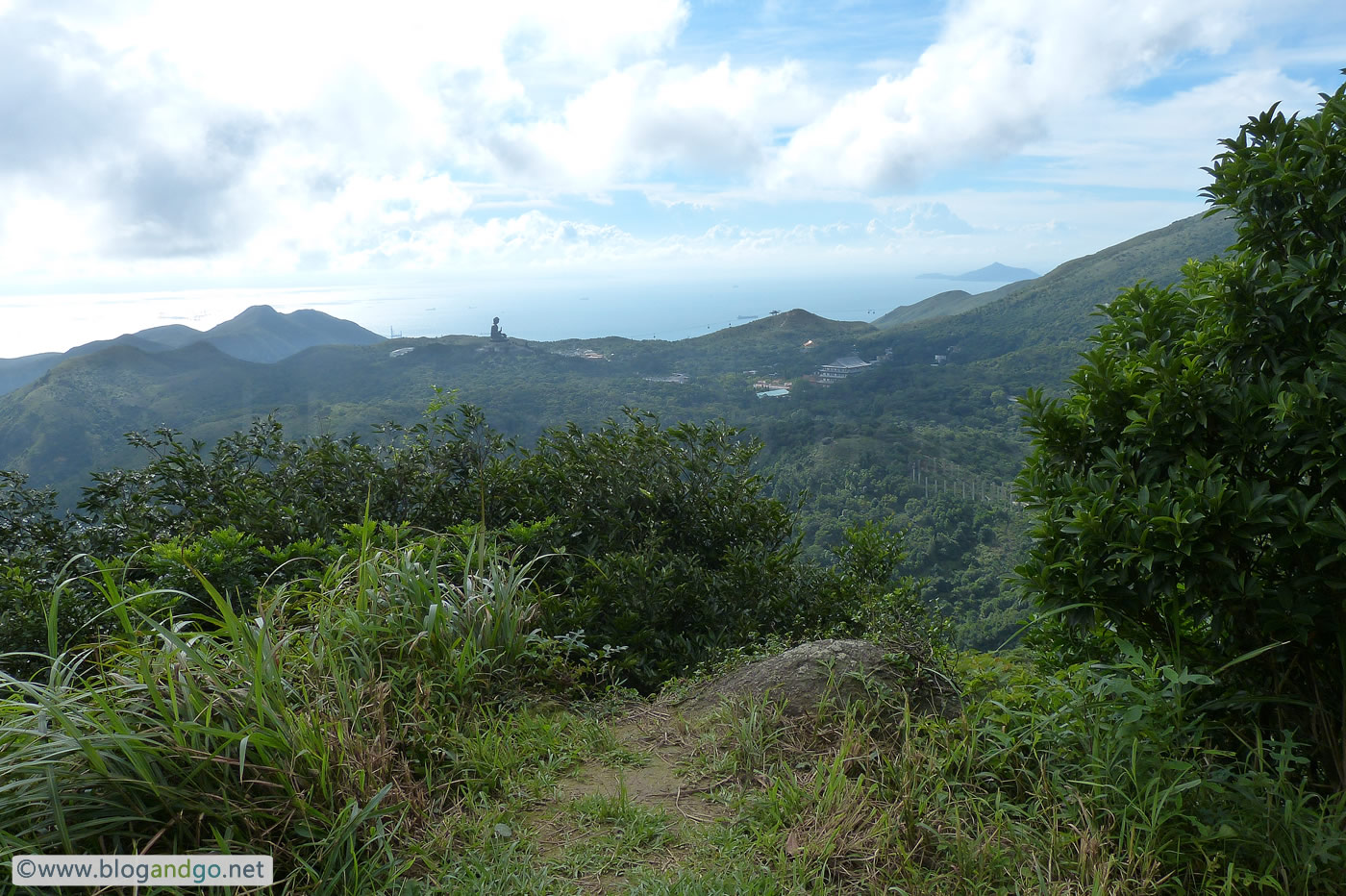 Lantau Trail 3 Replayed - Descending Lantau Peak to Ngong Ping